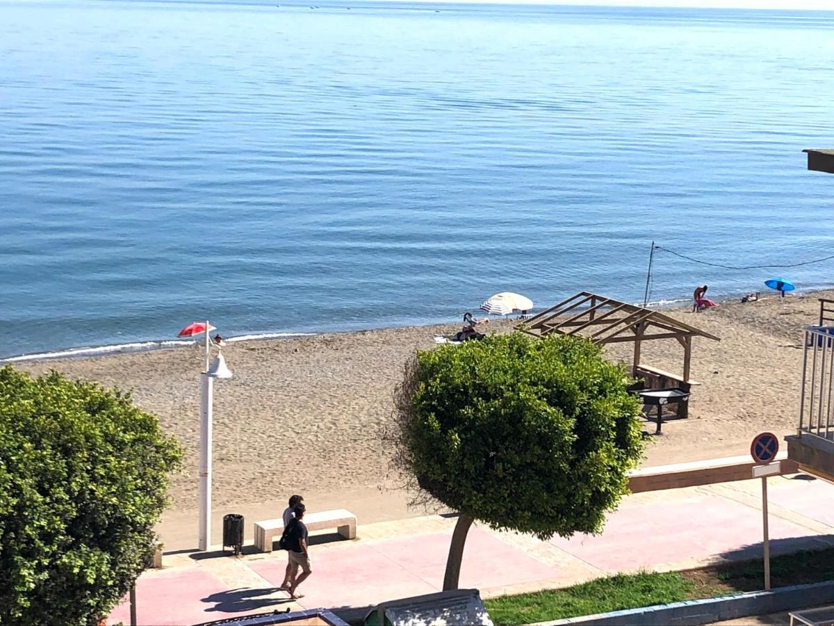 Ático en la playa con terraza privada La Cala Del Moral Exterior foto